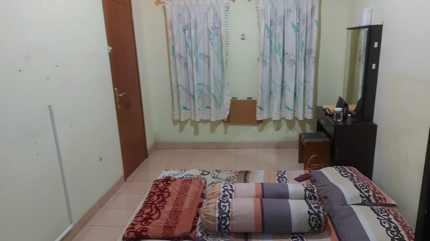 Rumah Siap Huni dengan Hunian Nyaman dan Asri di @Pamulang
