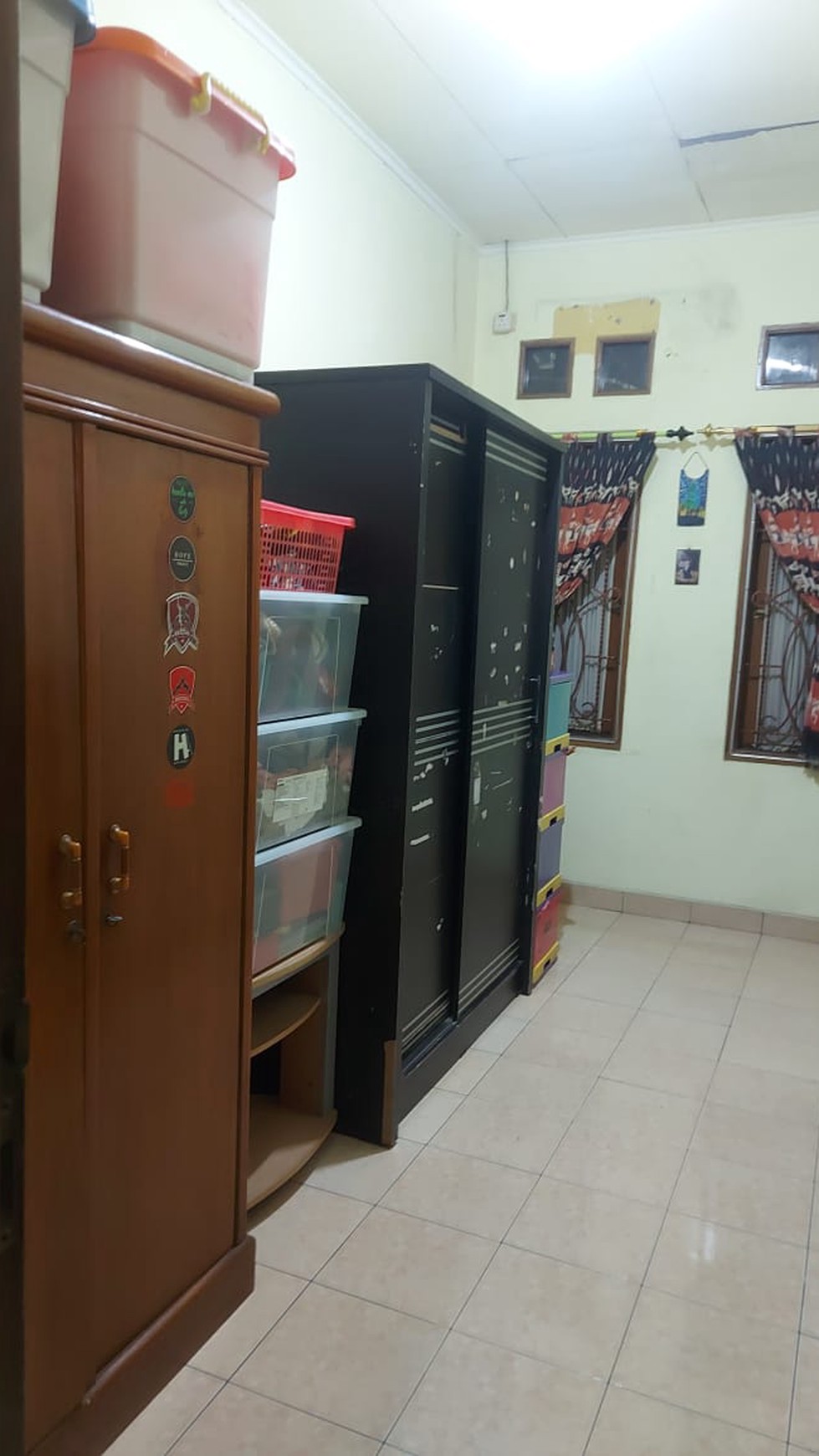 Rumah Siap Huni dengan Hunian Nyaman dan Asri di @Pamulang