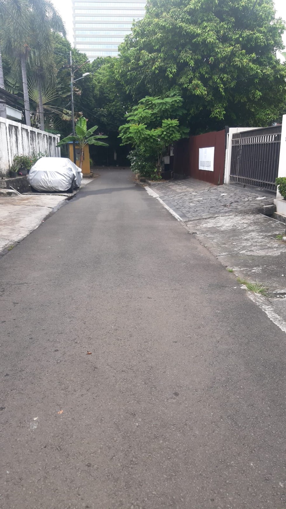 Rumah 2 Lantai Siap Huni Lokasi Strategis dan Asri @Kebayoran Baru, Jakarta Selatan