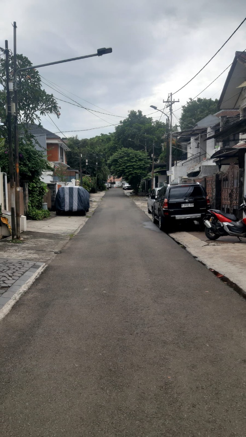 Rumah 2 Lantai Siap Huni Lokasi Strategis dan Asri @Kebayoran Baru, Jakarta Selatan
