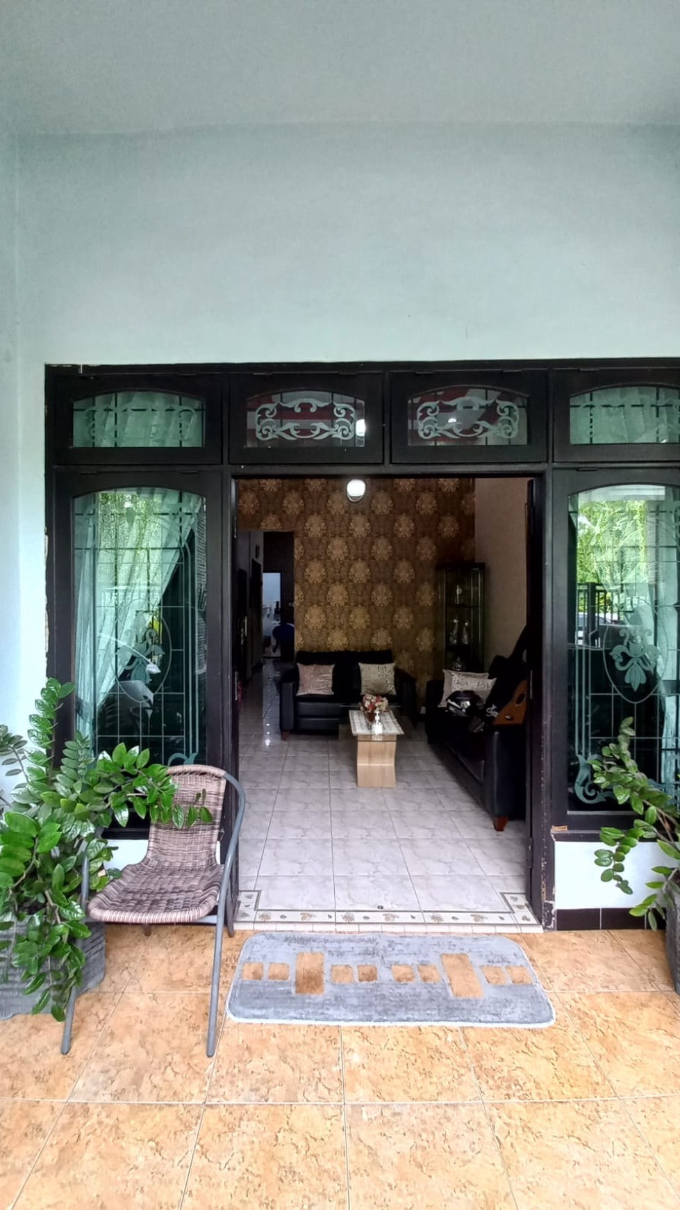 DIJUAL RUMAH CLASSIC SIAP HUNI jl semampir, Surabaya Timur