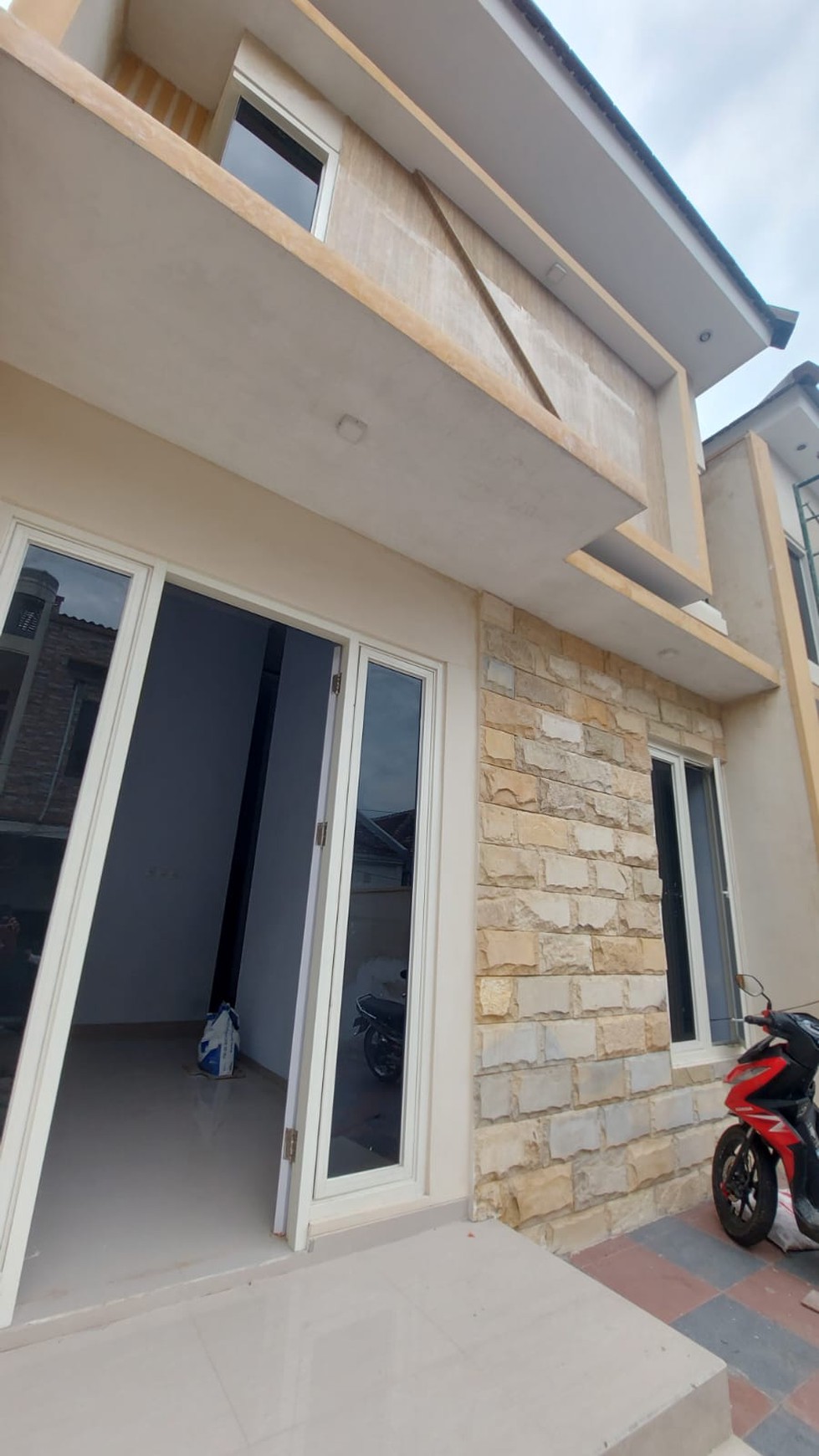 Rumah Termurah di Medokan Ayu Rungkut Surabaya