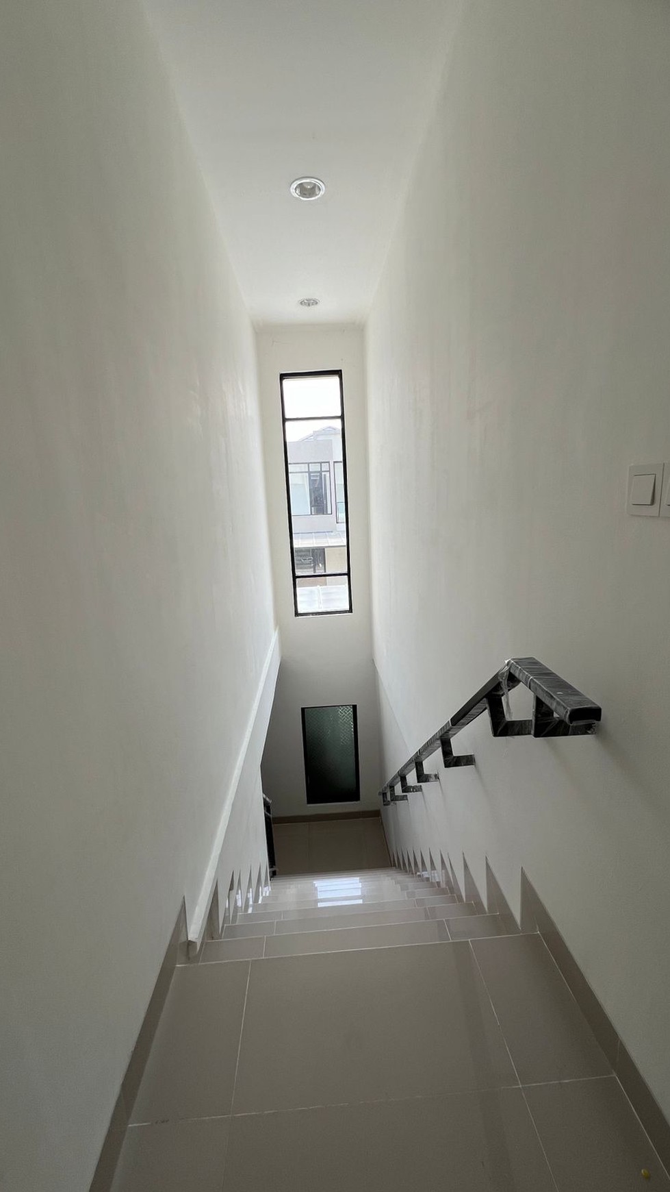 Rumah Millennial di PIK 2 Extension Cluster California