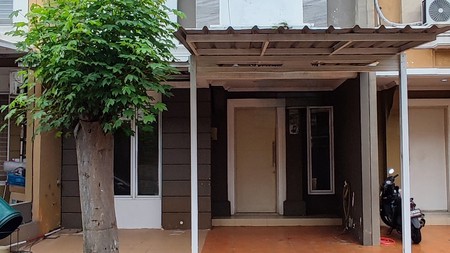 Best Price. Rumah bagus Karelia Village, Gading Serpong