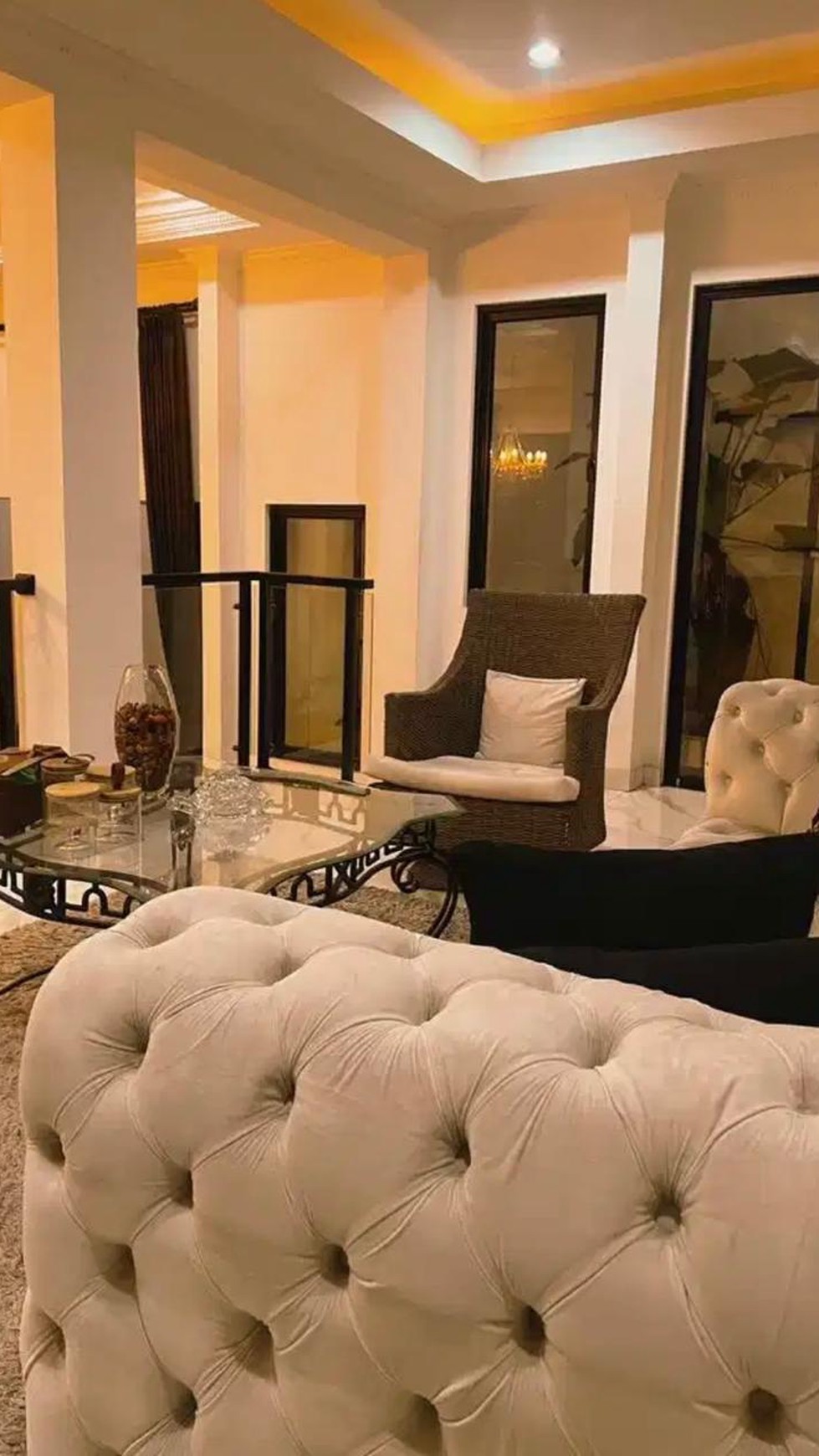 Rumah Megah dan Mewah 2 Lantai Siap Huni Nyaman dan Asri di @Ciputat Timur, Tangerang Selatan