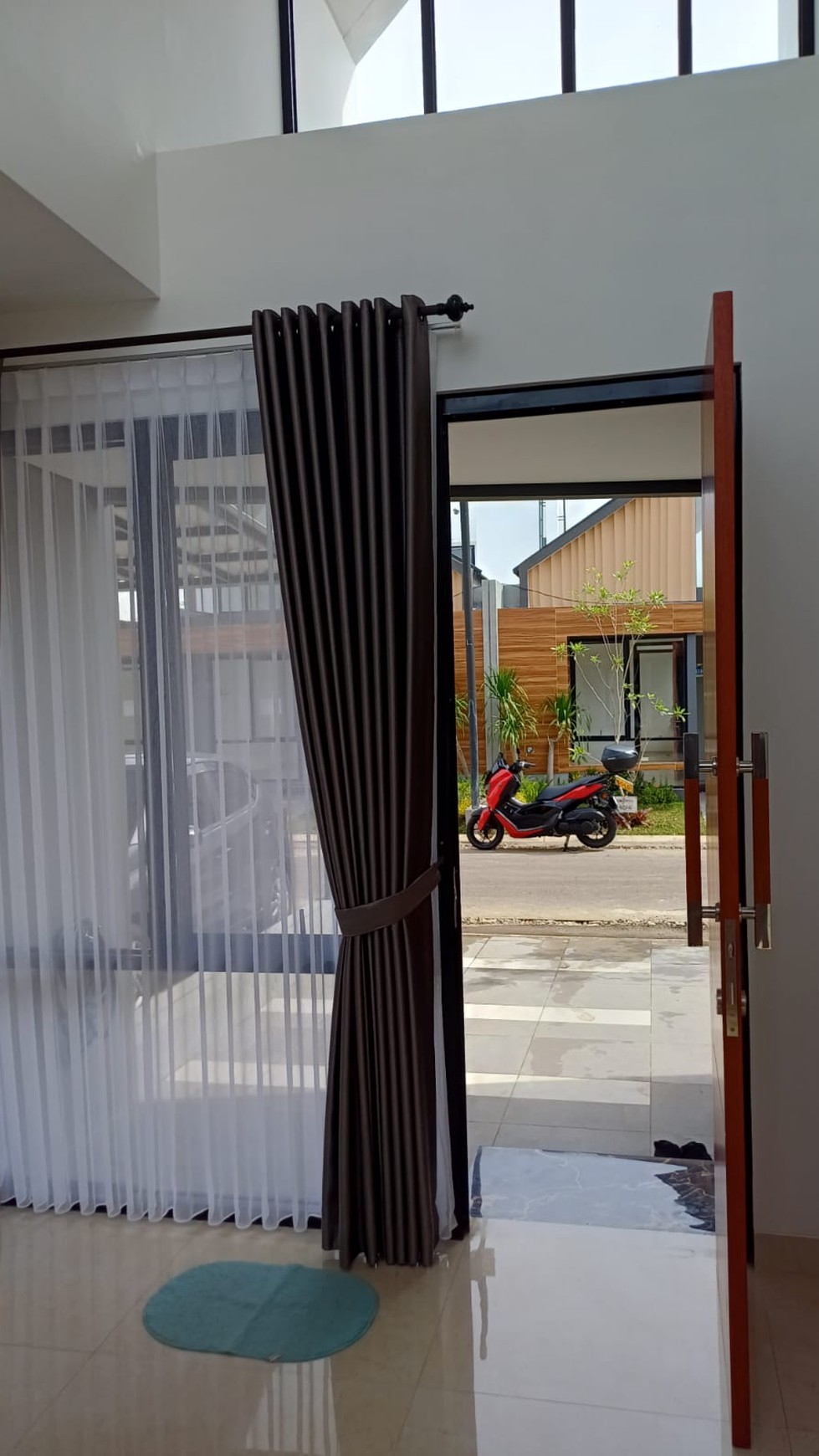 Di Sewakan Rumah Cantik Siap Huni Lingkungan Asri dan Nyaman.