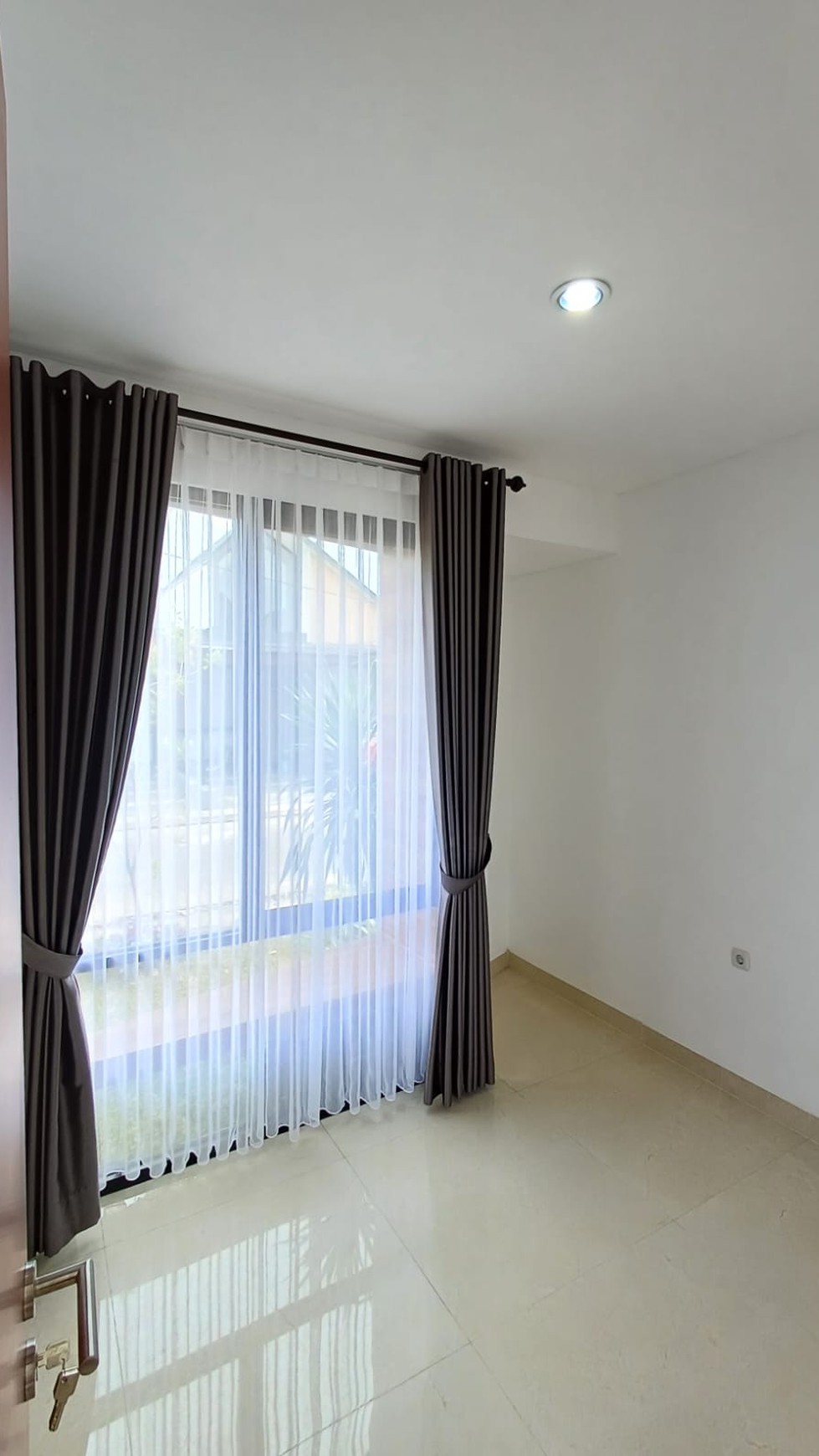 Di Sewakan Rumah Cantik Siap Huni Lingkungan Asri dan Nyaman.