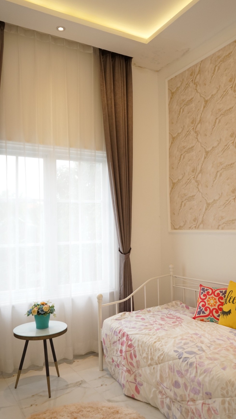 Rumah Baru Minimalis Dalam Komplek Diarea Ciputat, Akses Tol Lebak Bulus 