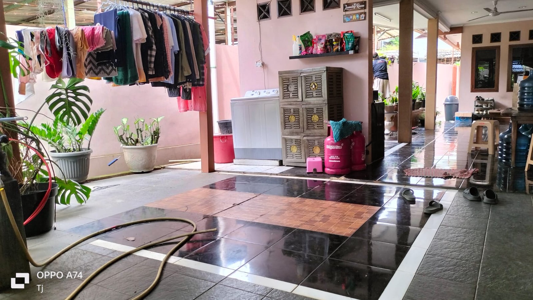 Rumah Siap Huni dengan Hunian Nyaman dan Asri @Pamulang .
