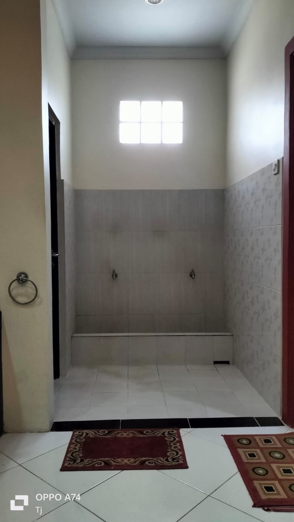 Rumah Siap Huni dengan Hunian Nyaman dan Asri @Pamulang .