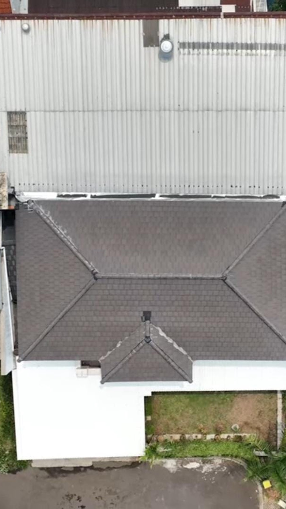 Rumah di Sutera Buana