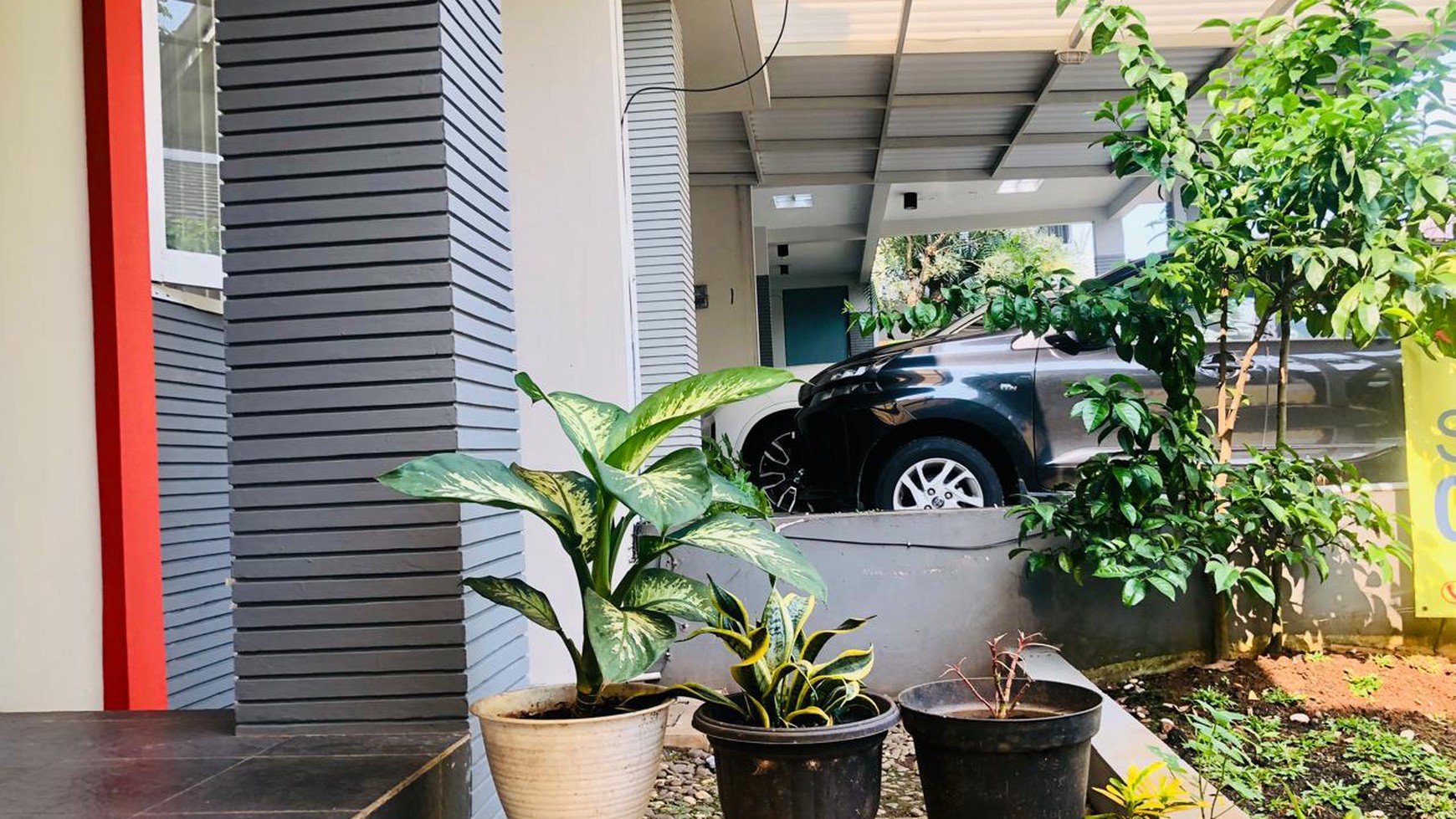 Rumah Standar Rapih  Neo catalonia Nusa Loka BSD city 