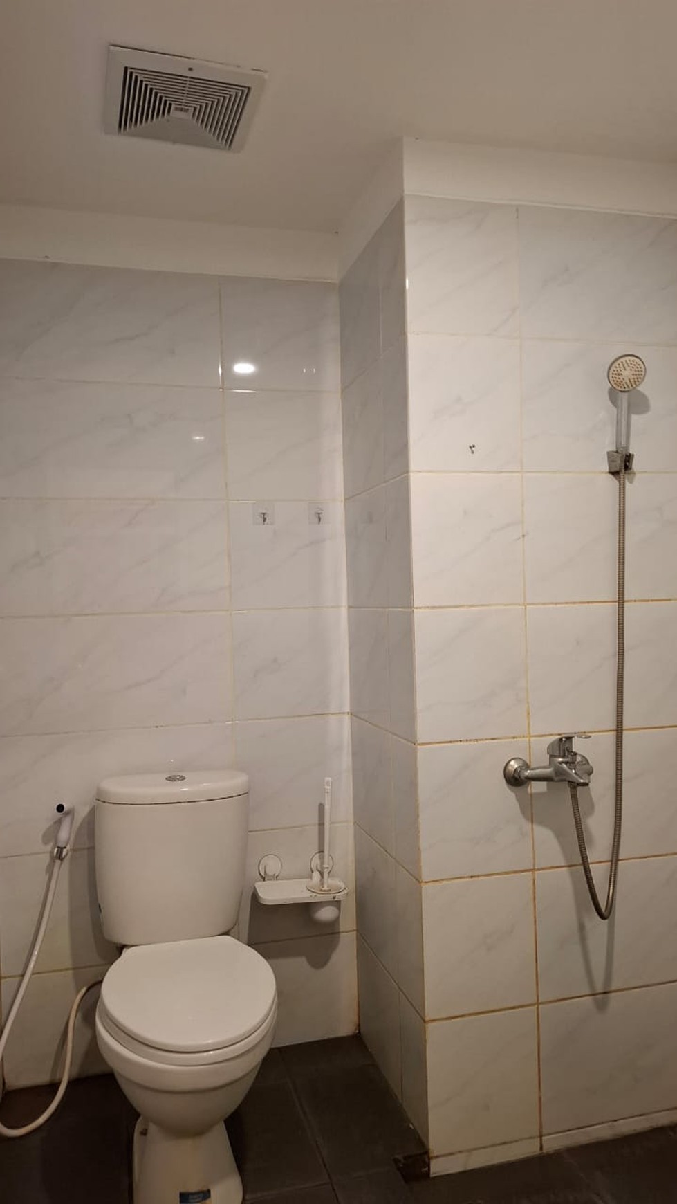 Apartemen Semi Furnish Lokasi Strategis di Kawasan SeturanDepok Sleman 