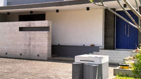 Rumah di Gading Serpong Emerald Cove