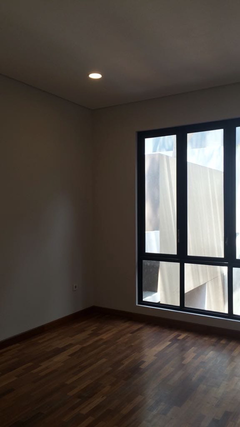 Rumah di Gading Serpong Emerald Cove