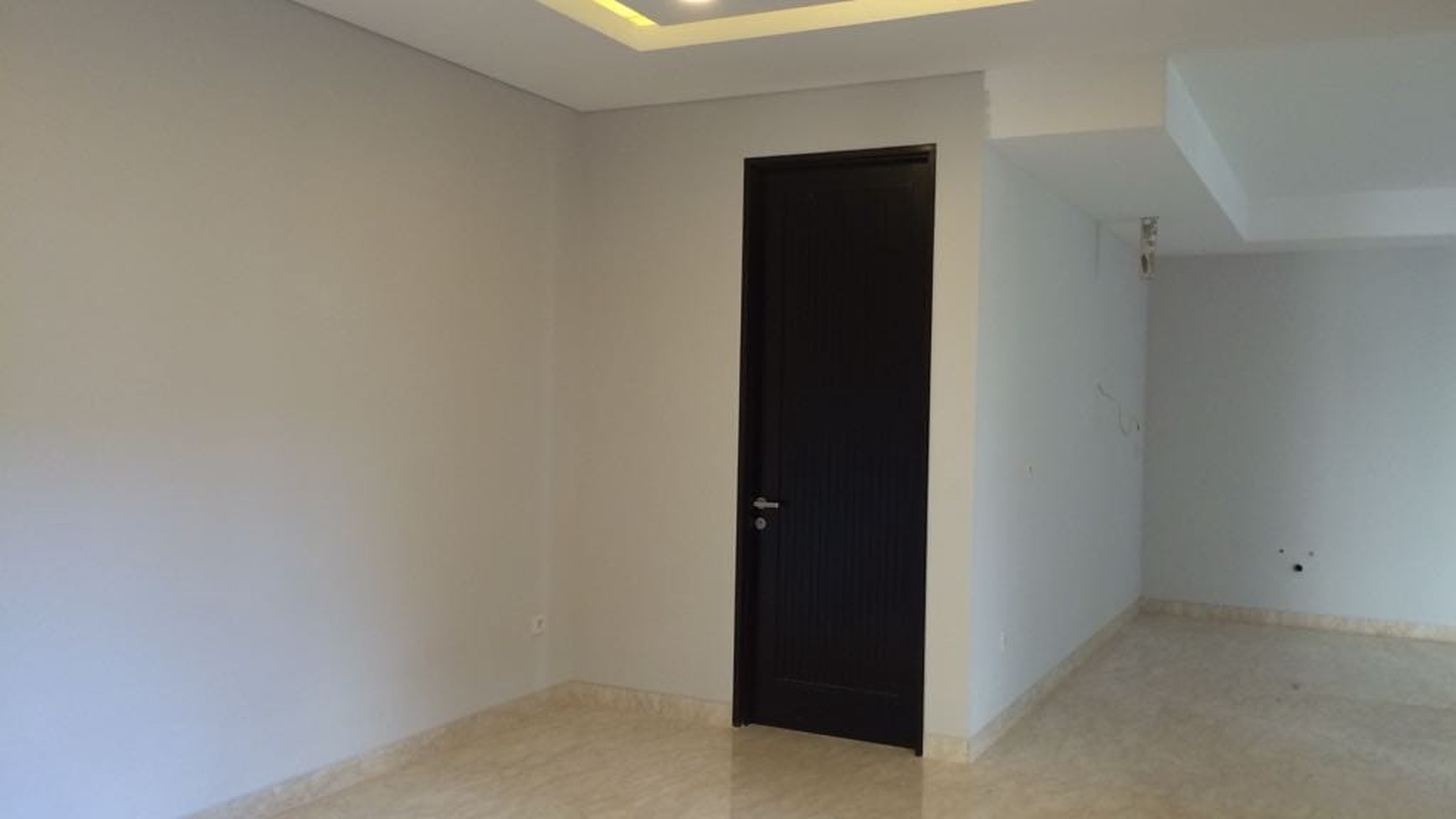 Rumah di Gading Serpong Emerald Cove