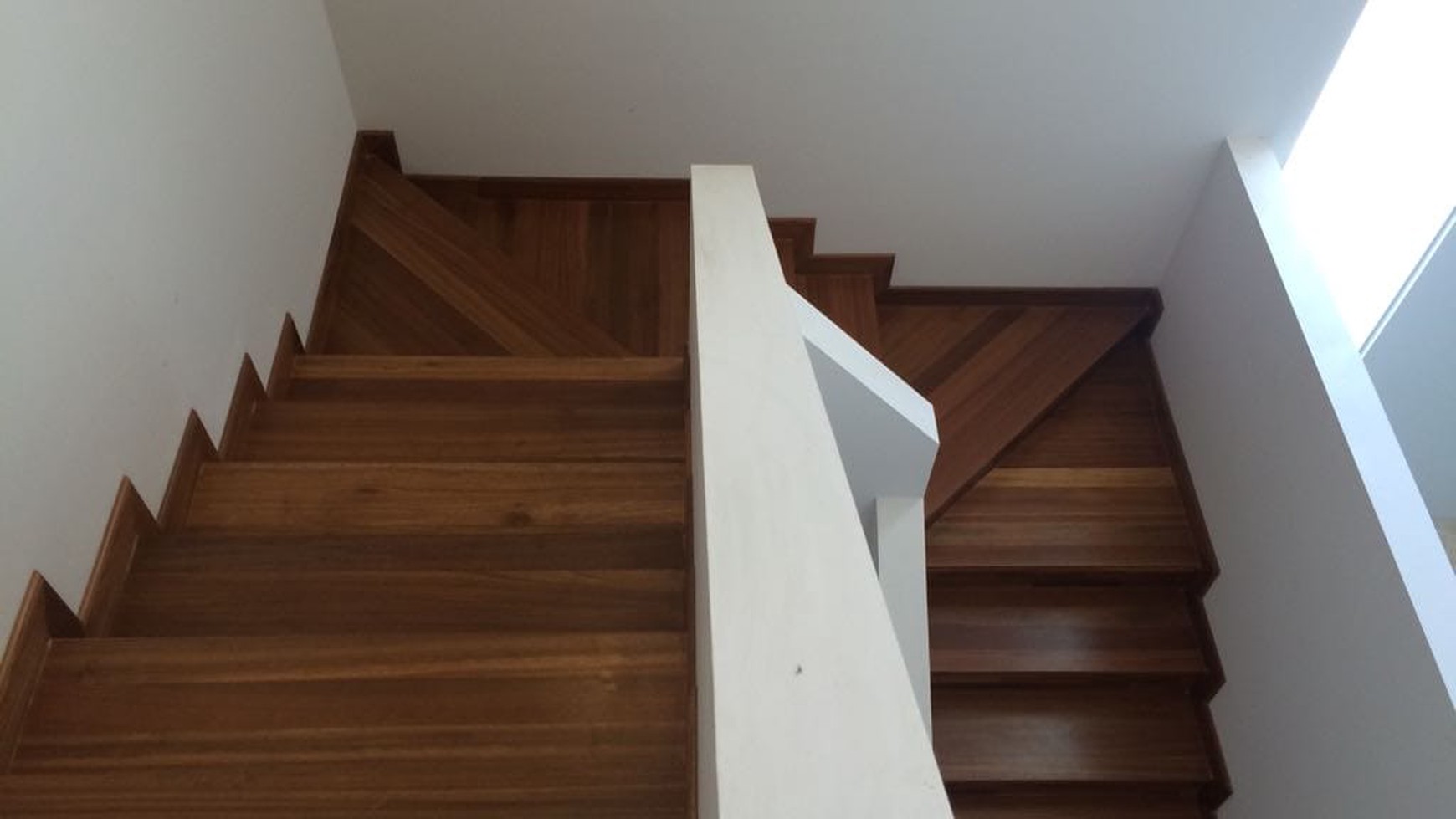 Rumah di Gading Serpong Emerald Cove