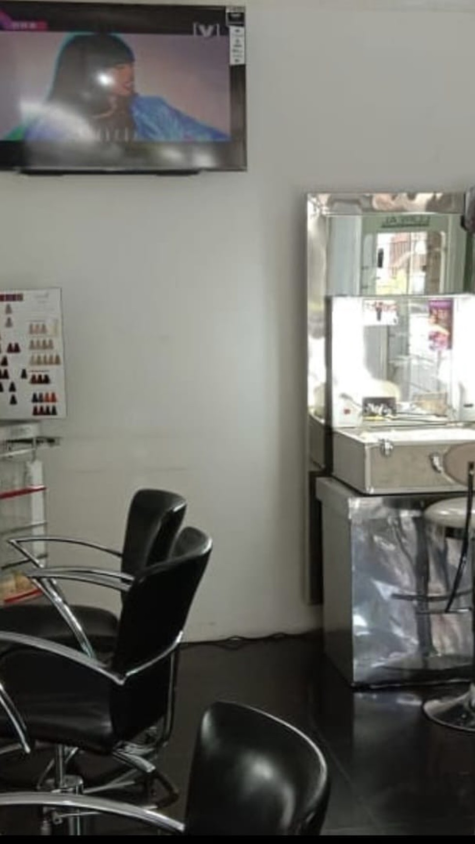 Ruko 3 Lantai Lokasi Strategis di Kawasan Bisnis Gejayan Caturtunggal Depok Sleman