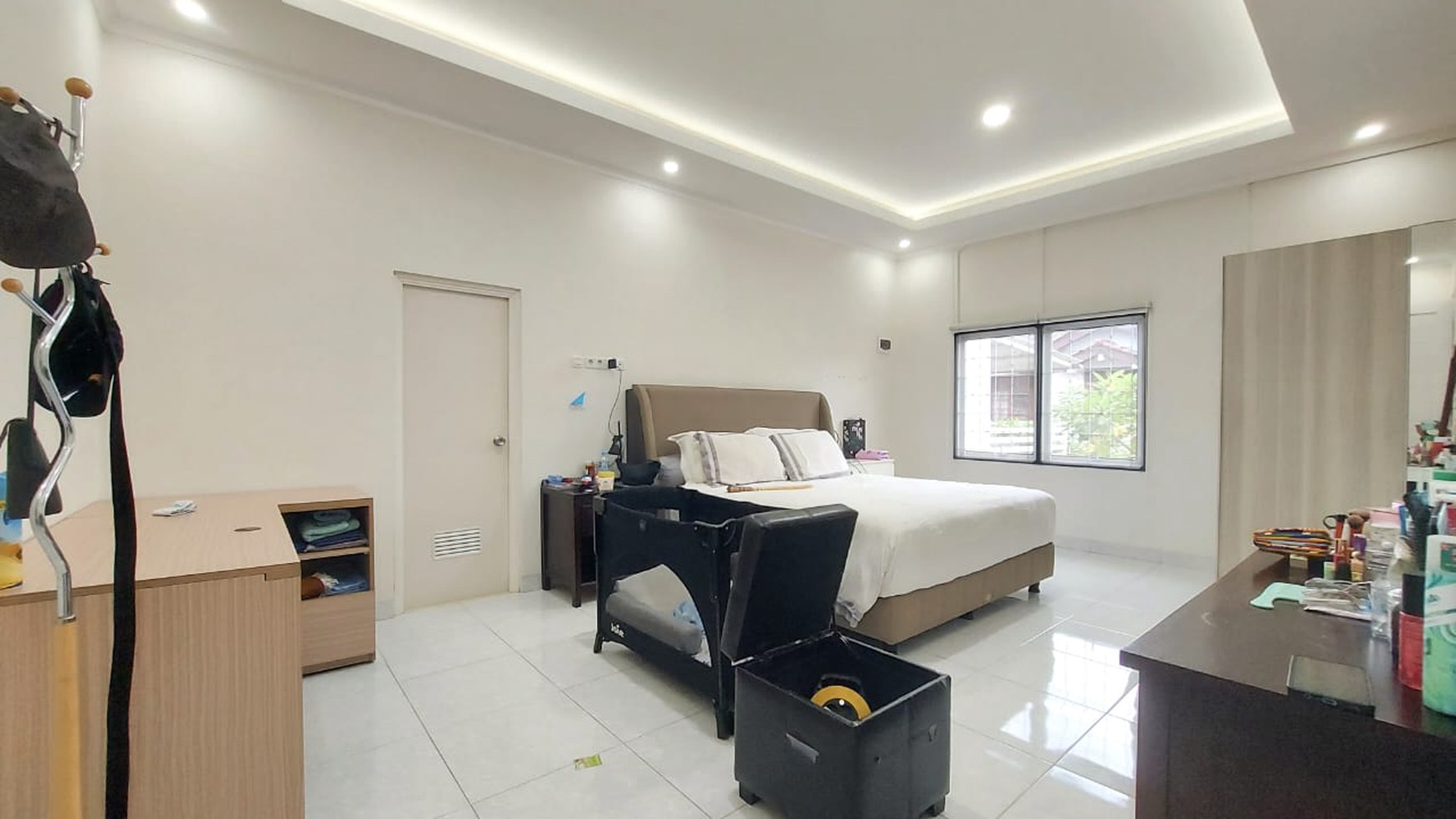 Rumah Modern Kondisi Rapi 2 Lantai di Lokasi Strategis & Premium Bintaro