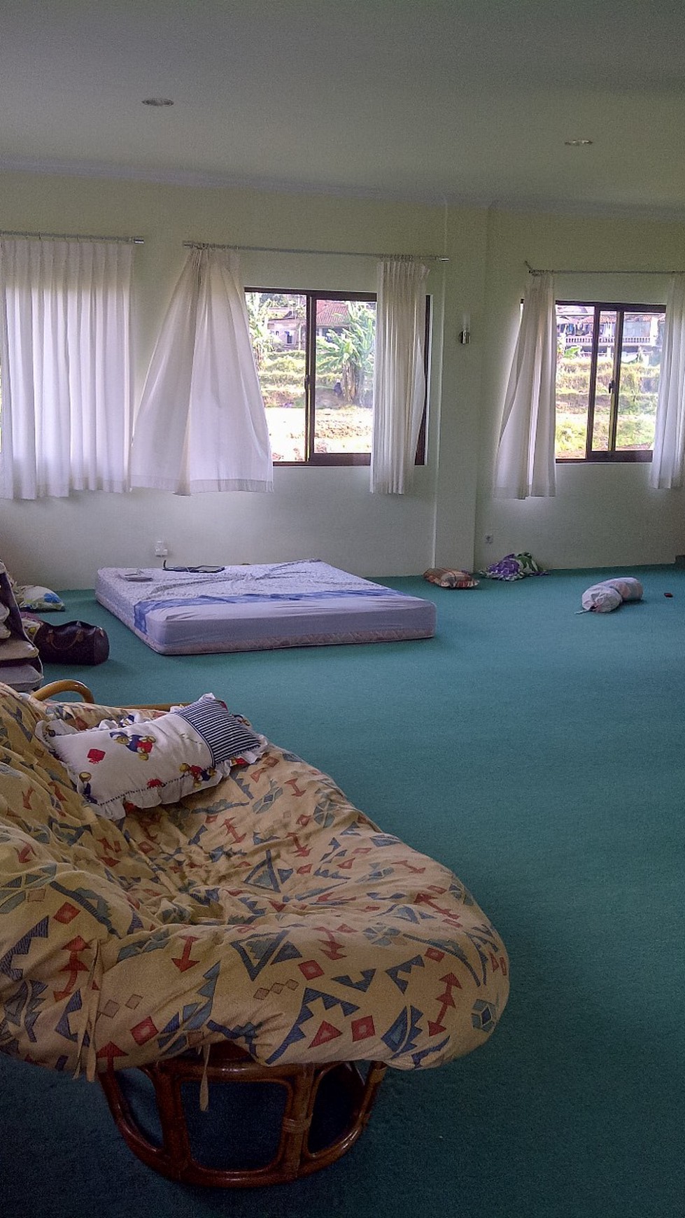 Villa 2,5 Lantai Di Puncak Cisarua Bogor