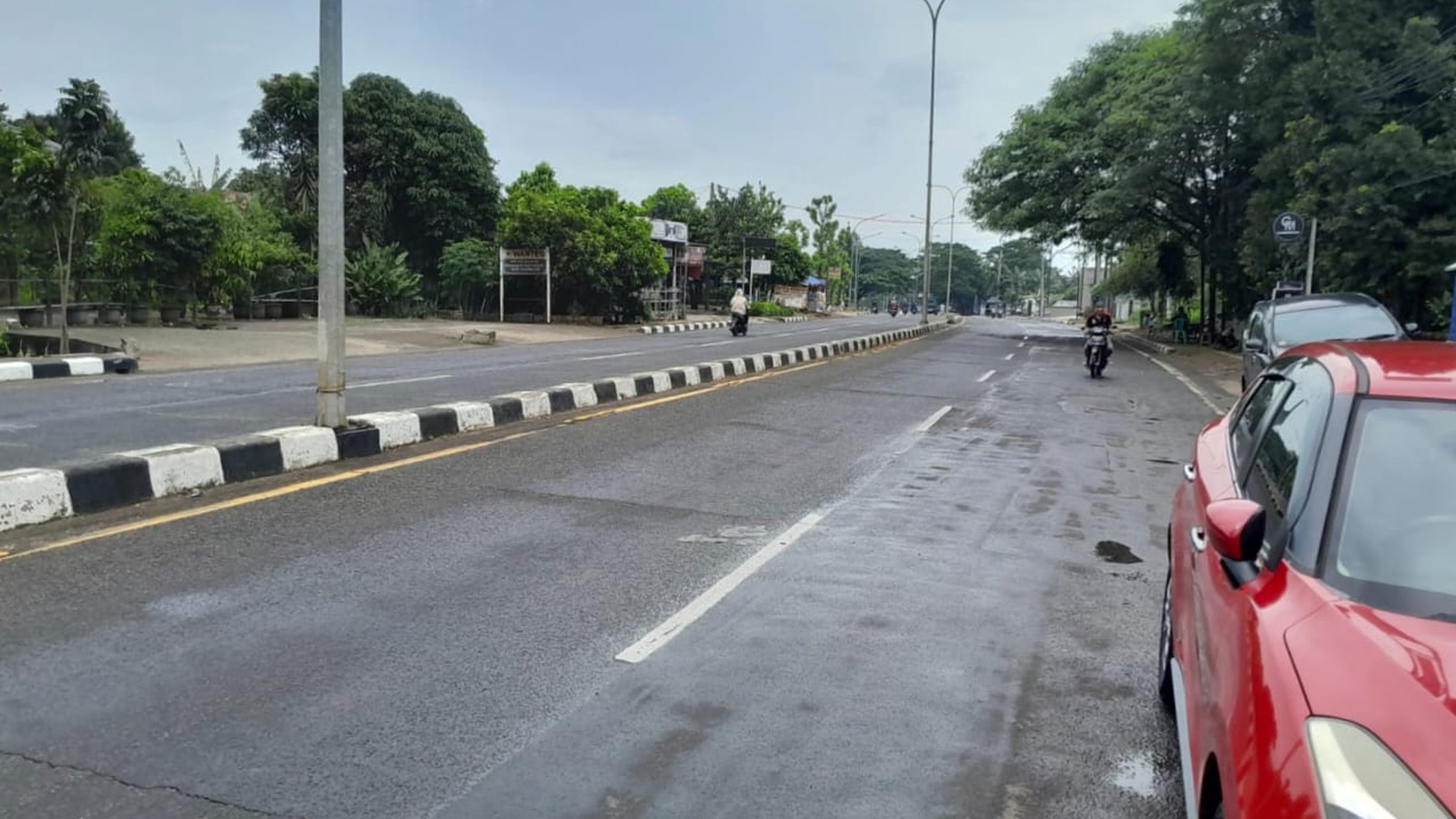 Tanah Strategis di Cikeas udik cocok  untuk restoran perkantoran gudang dll