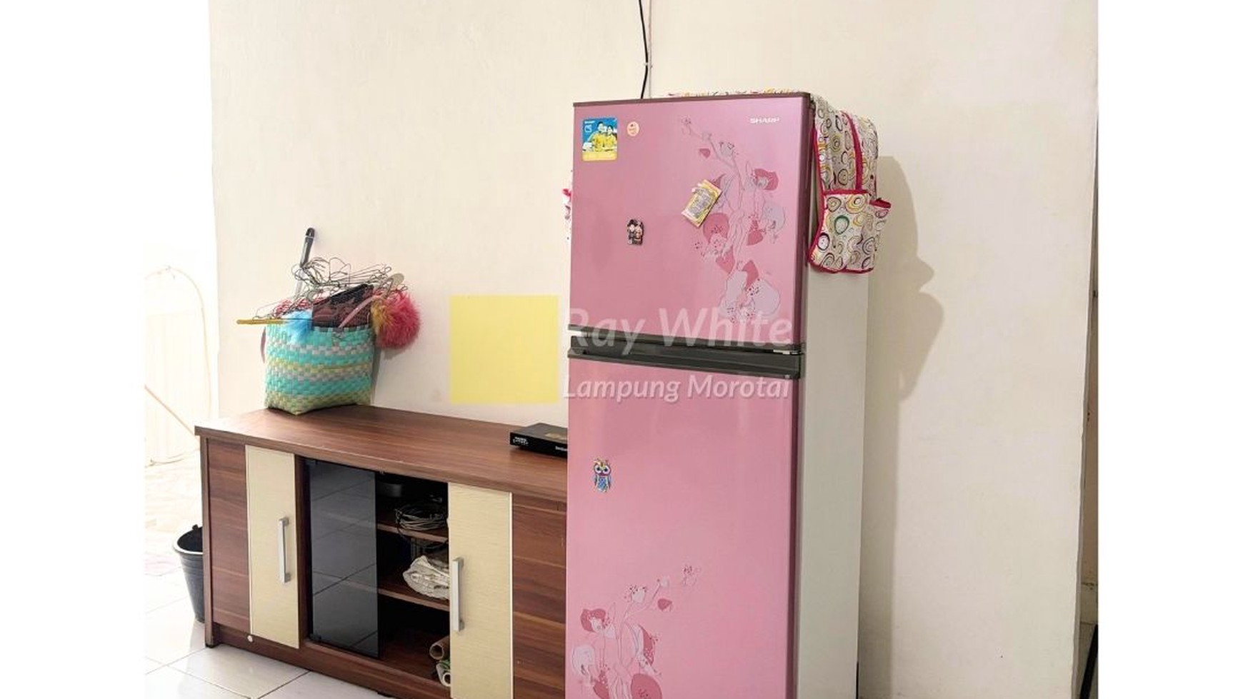 Rumah Lokasi Kedamaian Furnished