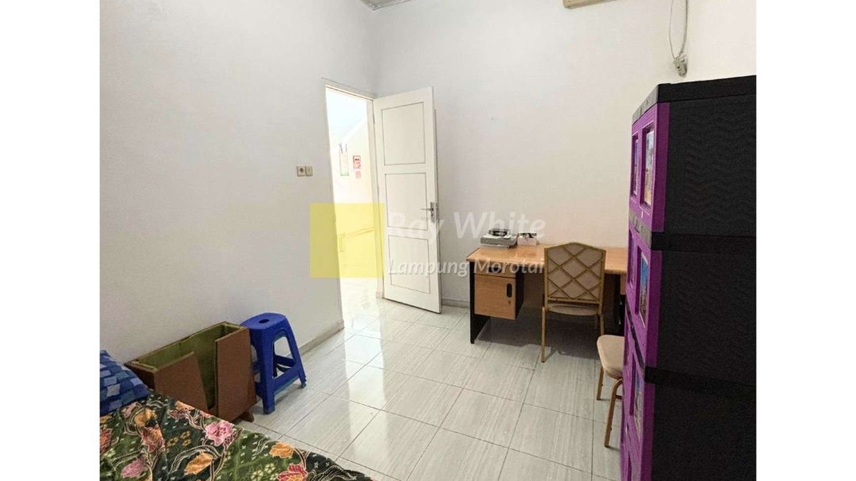 Rumah Lokasi Kedamaian Furnished