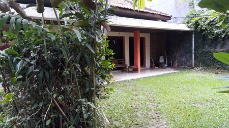 Rumah di lokasi tenang dan nyaman di Jakarta selatan