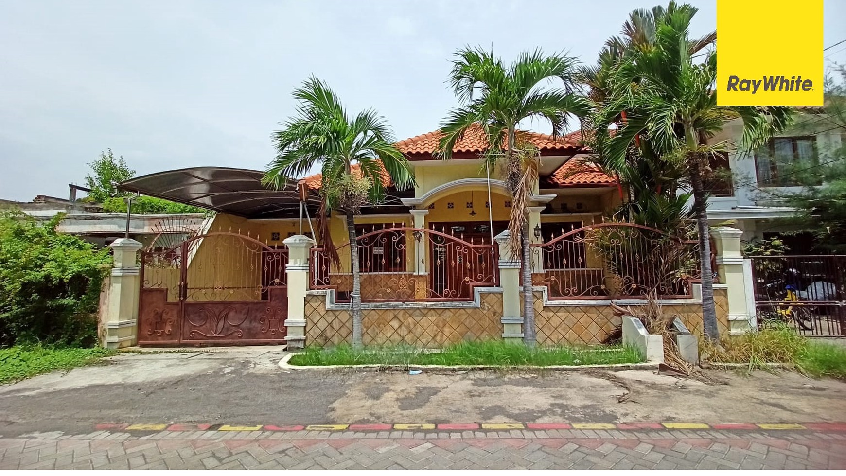 Disewakan Rumah di Sidosermo PDK Surabaya Selatan