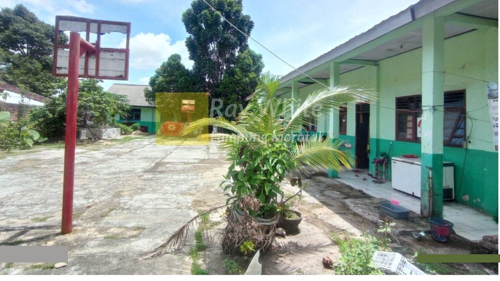 Tanah dan Bangunan Eks Sekolah