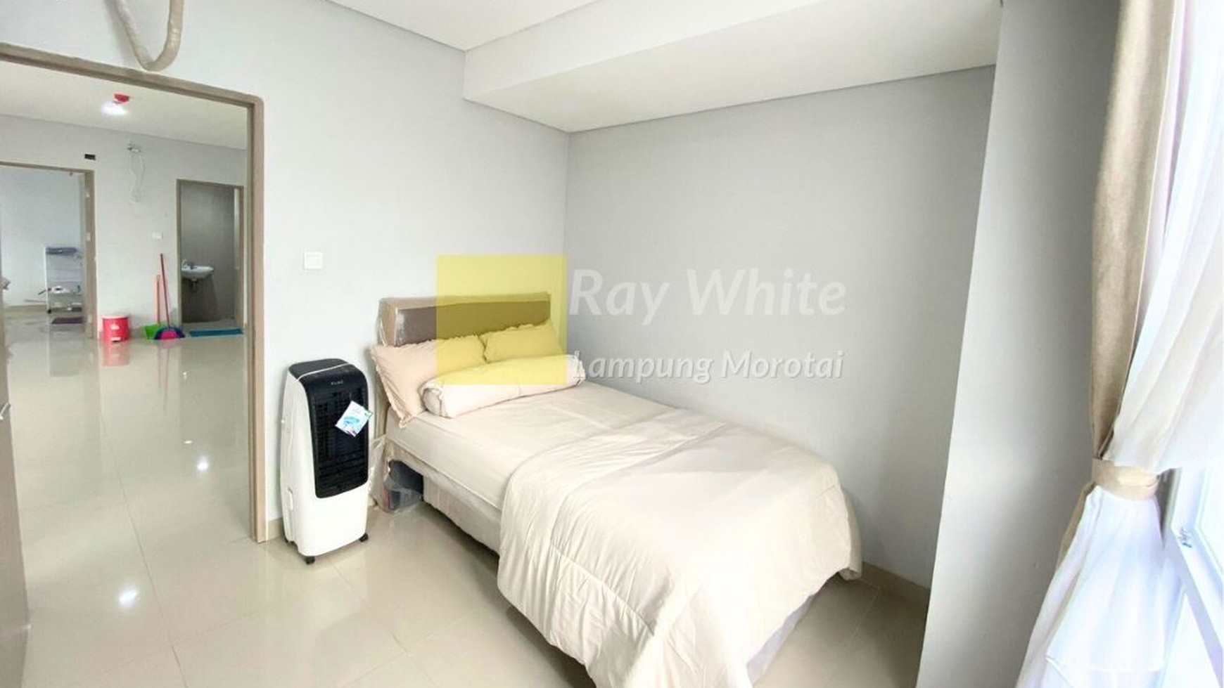 Apartemen The Bay 3 Kamar Furnished