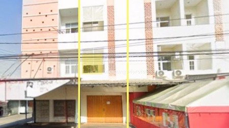 Ruko 3 Lantai Sewa Kedaton Teuku Umar