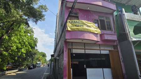 Ruko 3 lantai siap pakai strategis di mangga besar V dekat wisma persada. Mangga besar jakarta barat