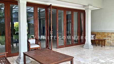 Rumah  Minimalis, lokasi Elite, siap huni, nyaman di Cipete, Cilandak , Jakarta Selatan.