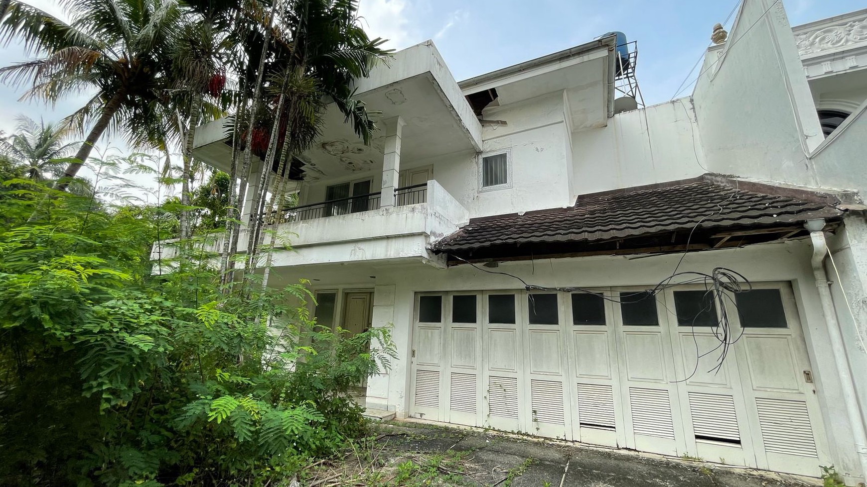 Dijual Cepat Rumah di Executive Paradise Townhouse - P Antasari