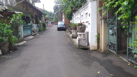 Di Jual Rumah 1lantai... di Kemang Asri, Nyaman, Tenang, Luas dan Bebas Banjir