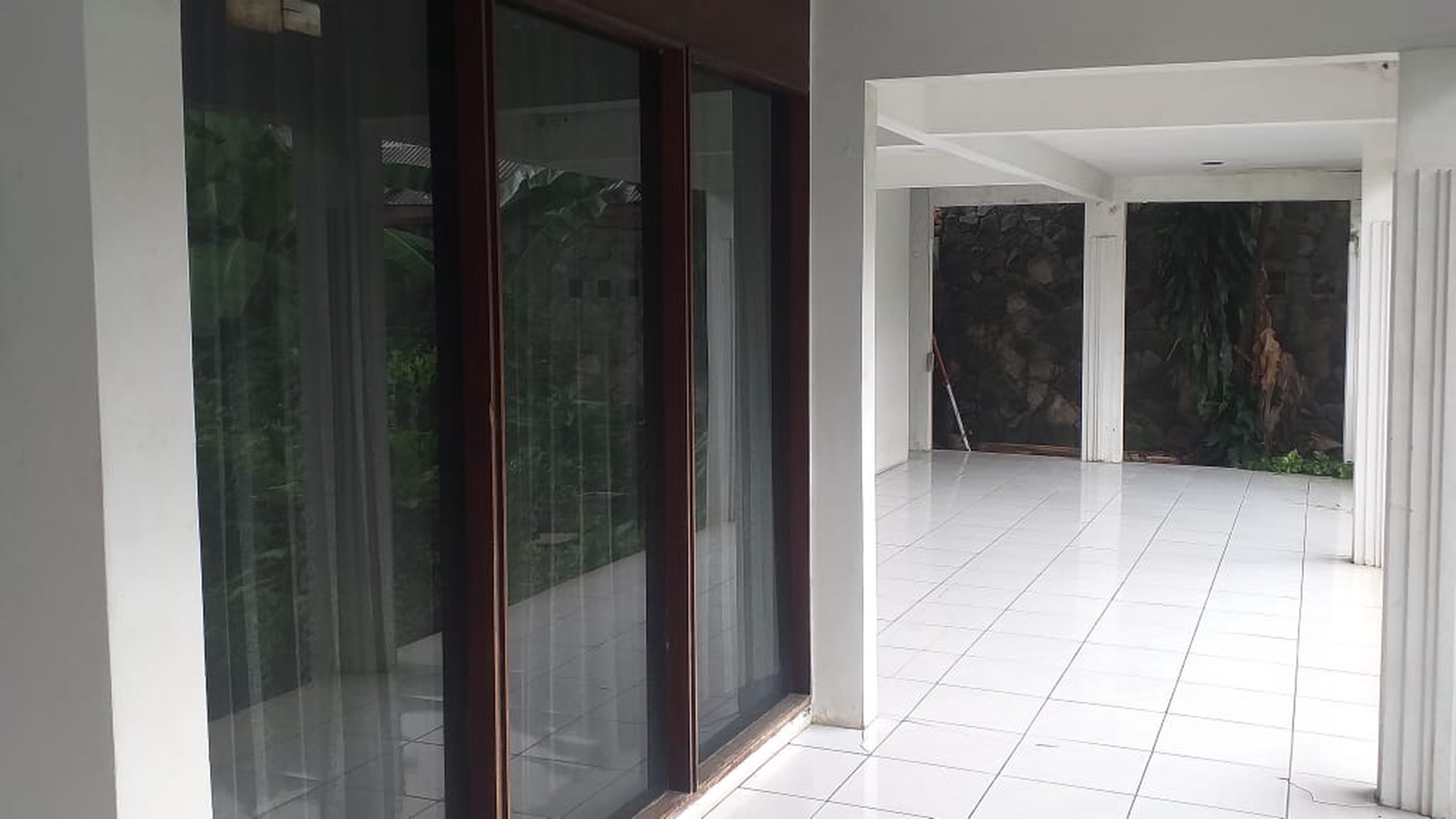 Di Jual Rumah 1lantai... di Kemang Asri, Nyaman, Tenang, Luas dan Bebas Banjir