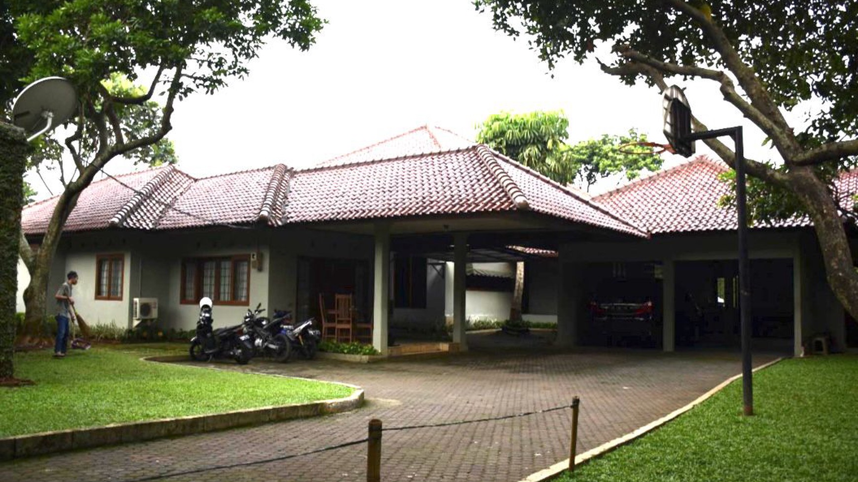 Jual Murah Sekali Rumah cantik di Jl Talas - Pondok Cabe