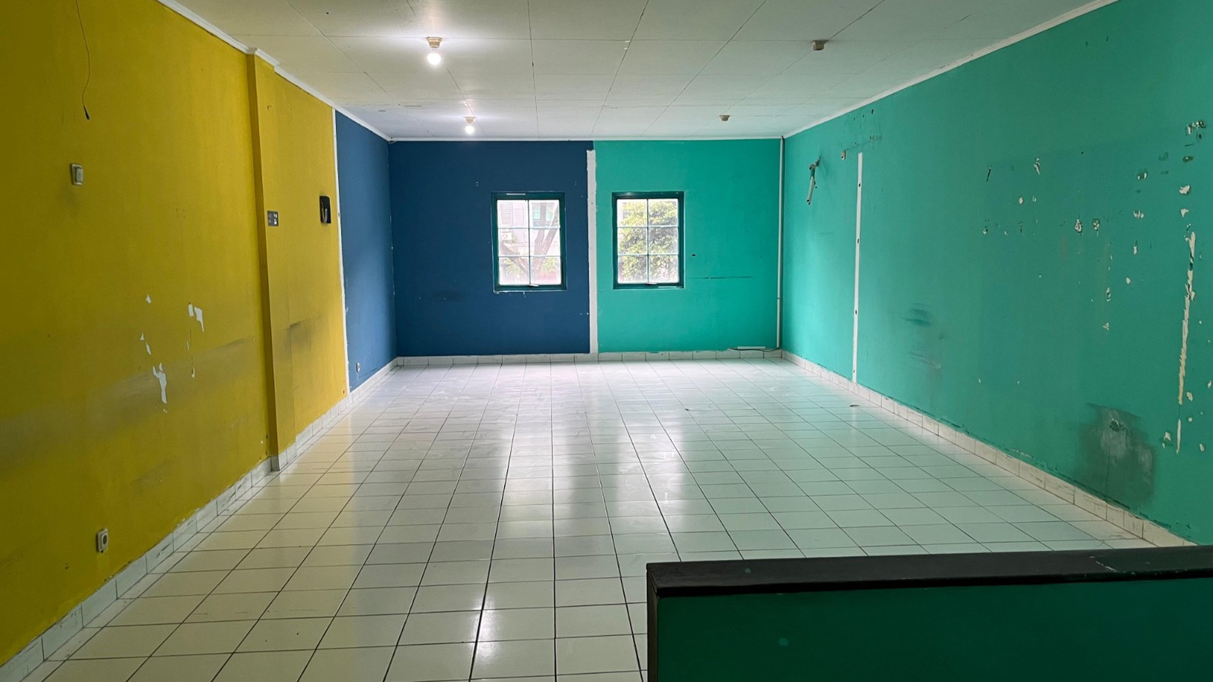 Paling murah. Ruko 2 lantai Golden Road, BSD