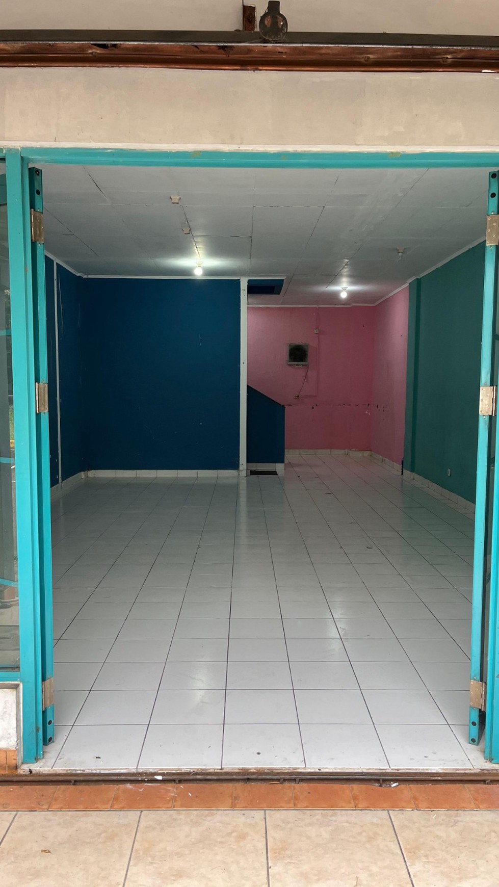 Paling murah. Ruko 2 lantai Golden Road, BSD