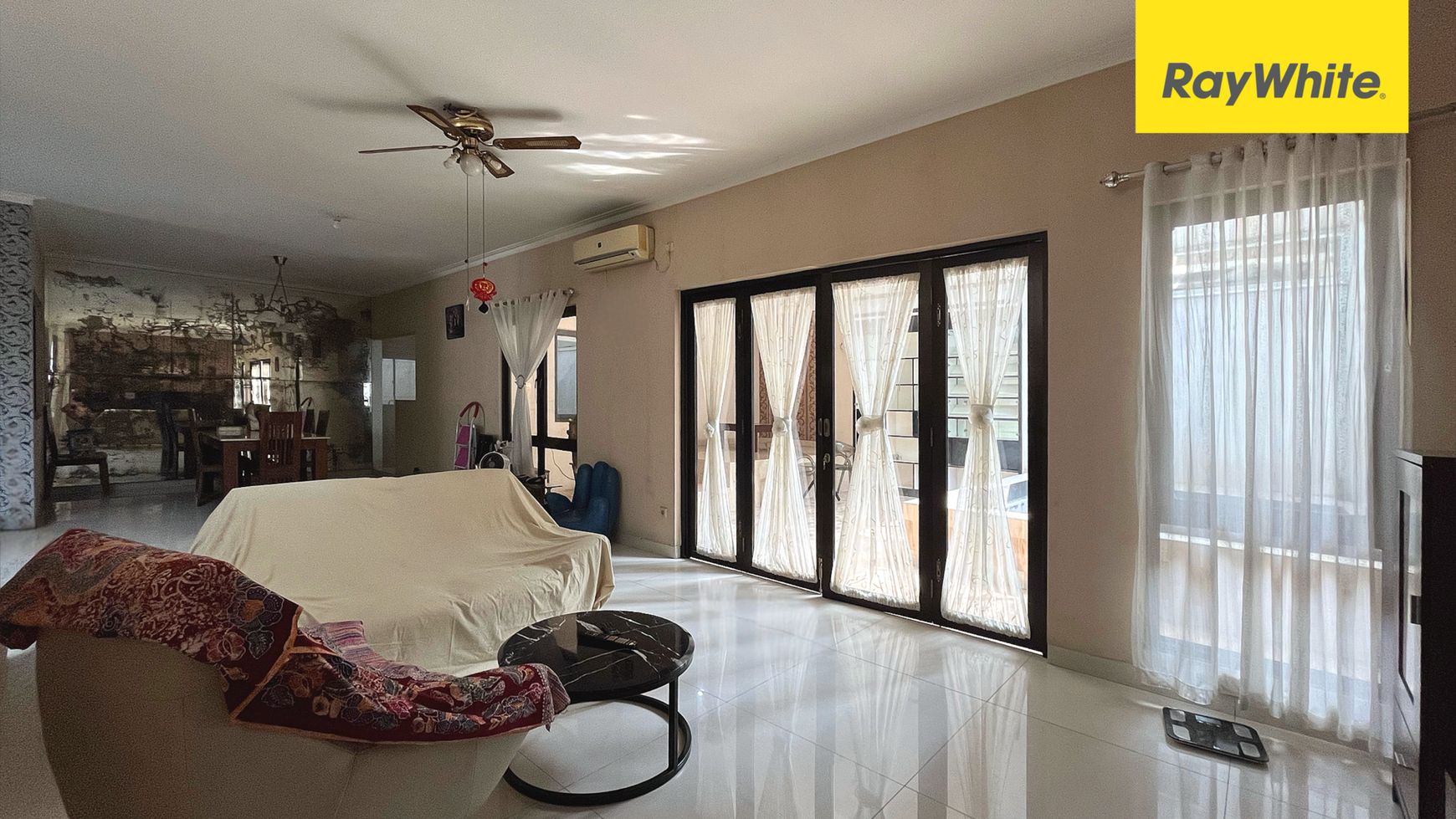 Rumah Furnished di Cluster Premium Kota Wisata, Cibubur