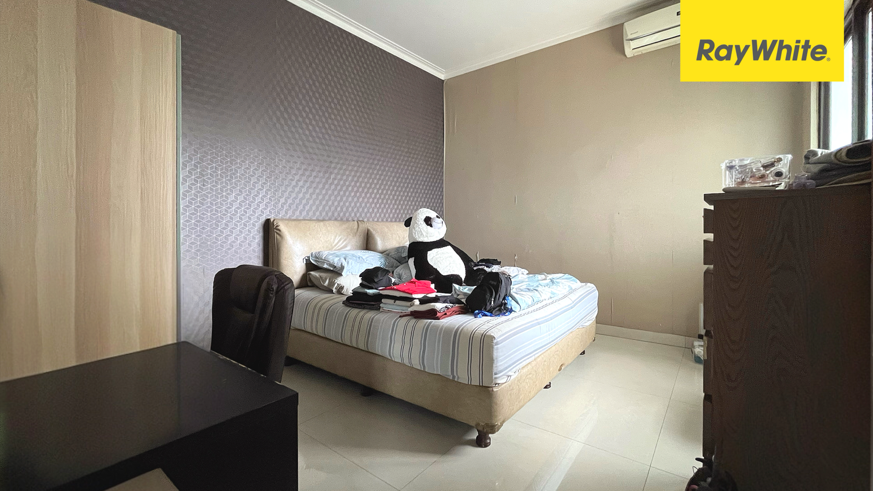 Rumah Furnished di Cluster Premium Kota Wisata, Cibubur