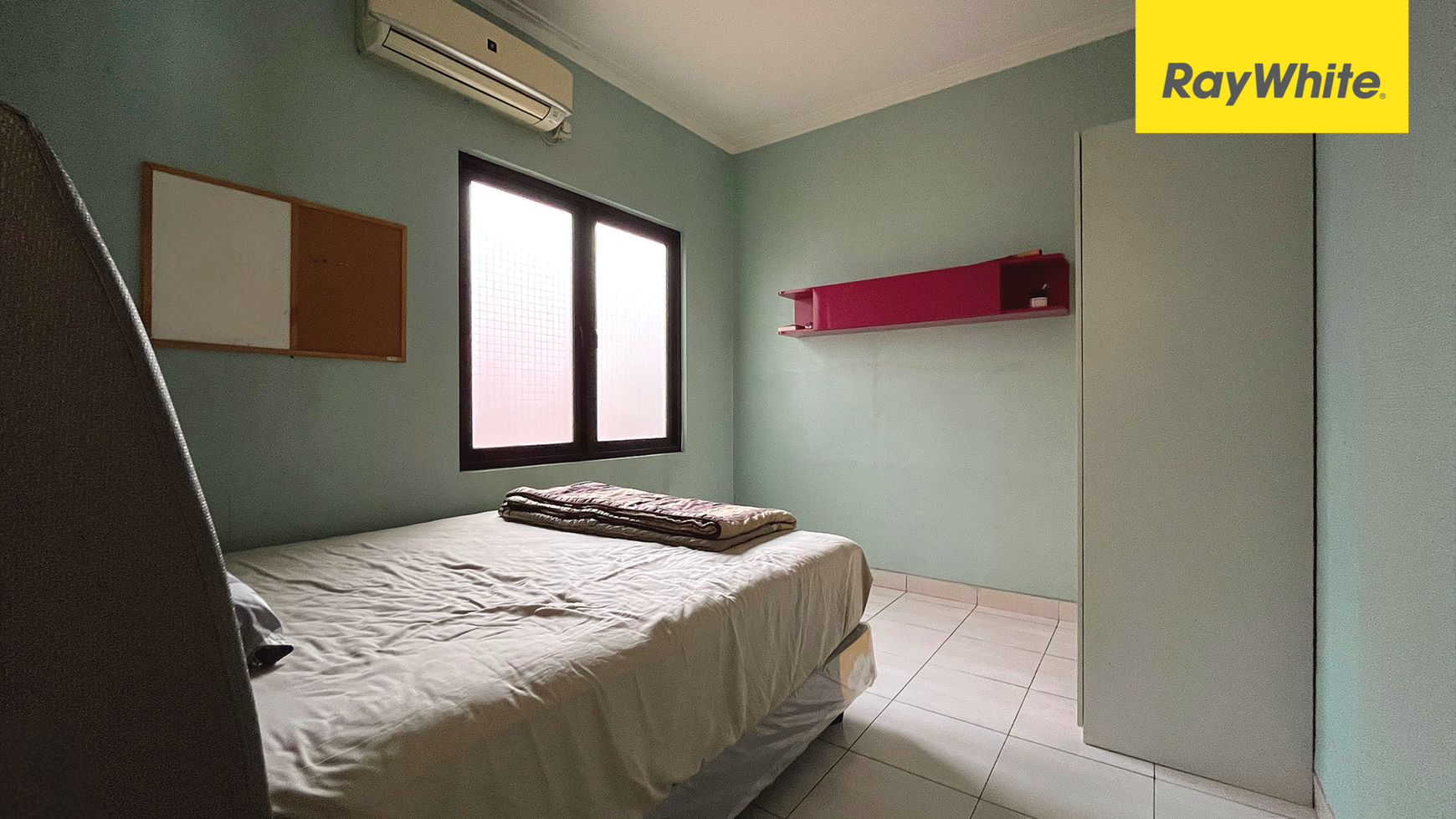 Rumah Furnished di Cluster Premium Kota Wisata, Cibubur