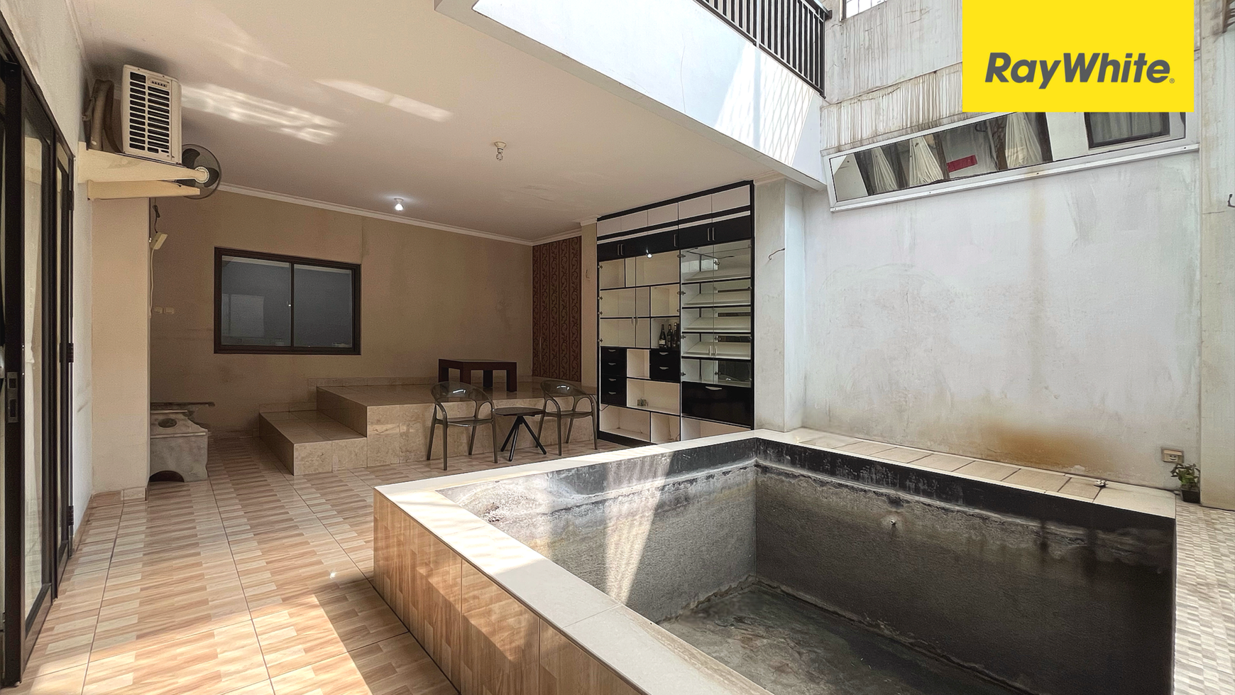 Rumah Furnished di Cluster Premium Kota Wisata, Cibubur