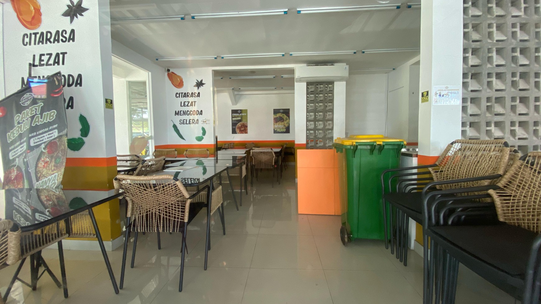 Disewa Rumah Pinggir Jalan Strategis di Bintaro Sektor 5  Cocok untuk Usaha