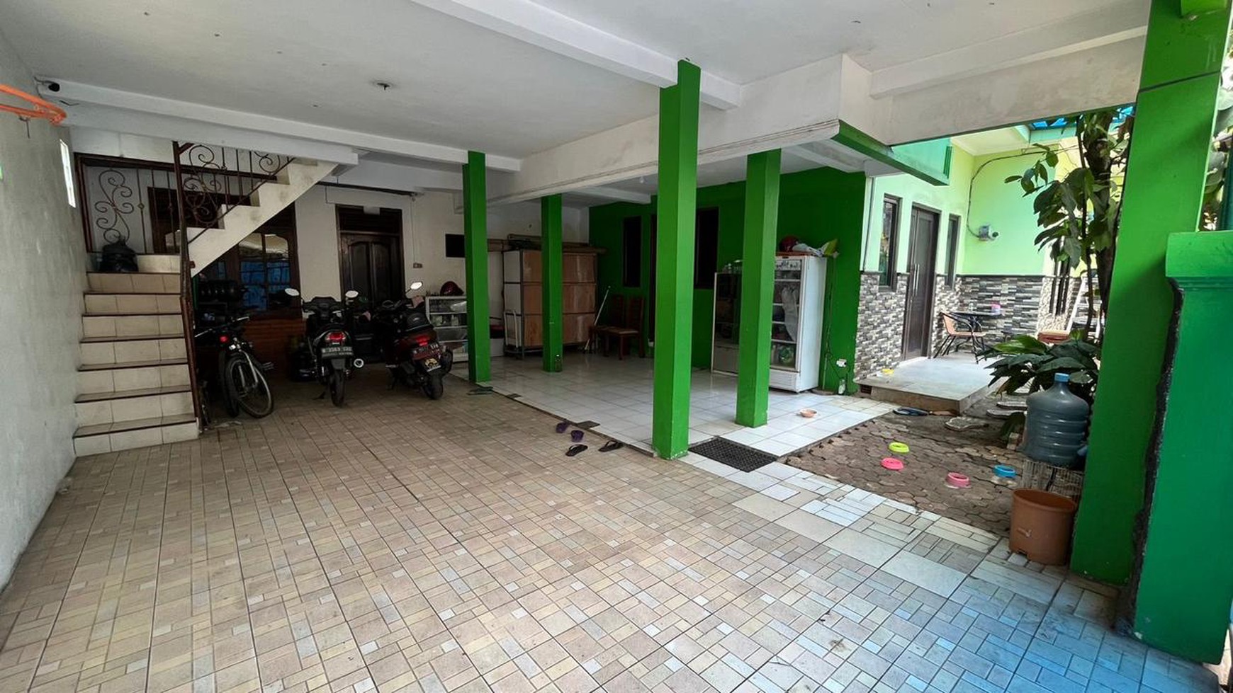 Rumah dengan 3 Lantai Nyaman Serta Lokasi Strategis di @Pondok Aren.
