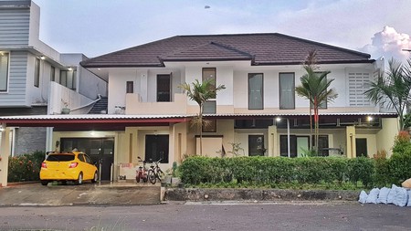 Rumah Luas 2 Lantai Siap Huni dan Cocok Untuk Kumpul Keluarga Besar