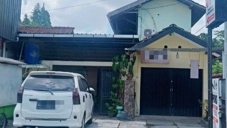 Dijual Rumah bonus  Ruang Usaha Dekat UMY