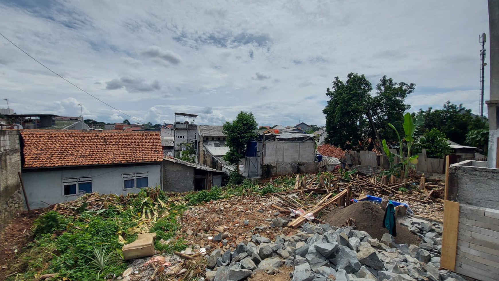 Beji timur tanah tanah kavling luas 396 meter pinggir tol cijago dekat ui