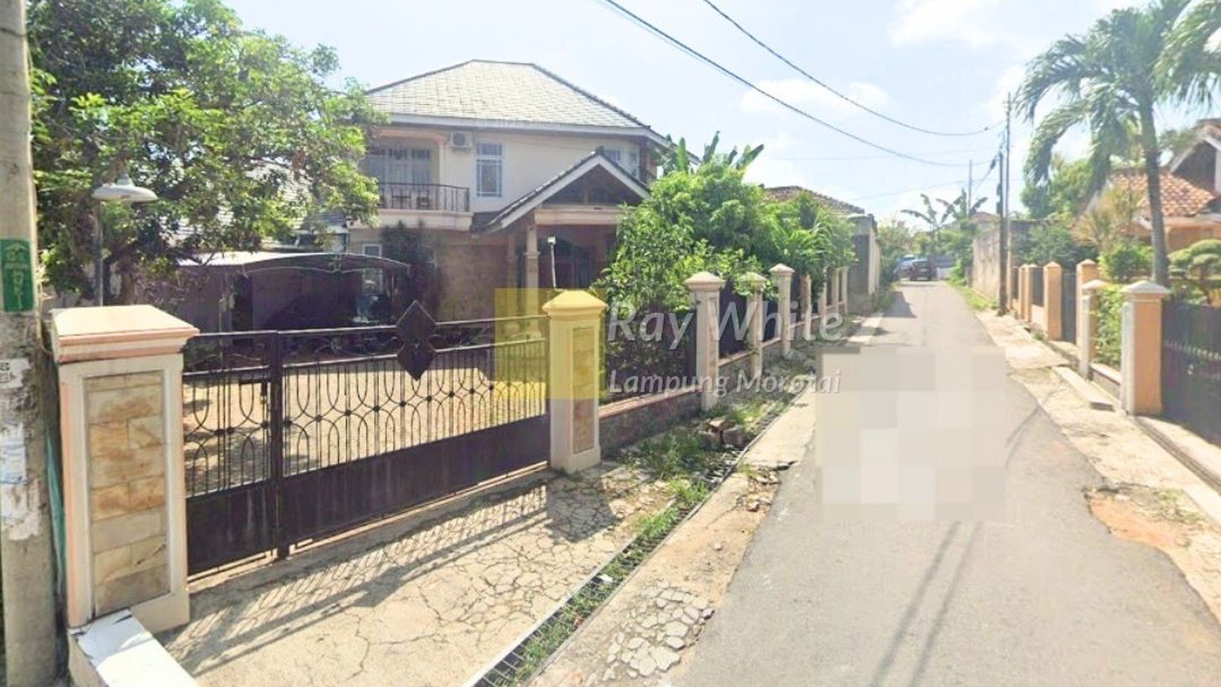 Rumah Mewah Di Pusat Kota B. Lampung